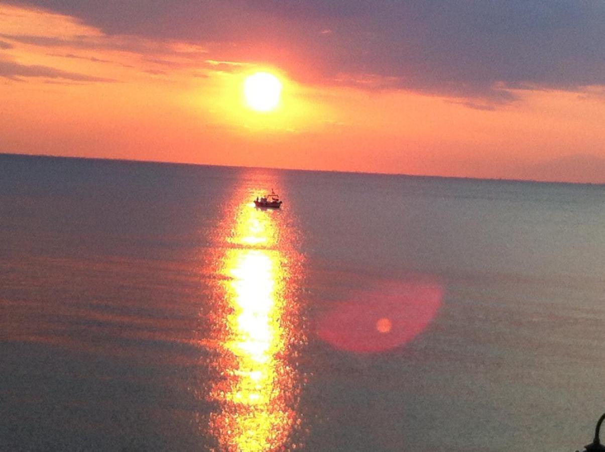 Houseloft Grand Sunset Siviri Beach Экстерьер фото